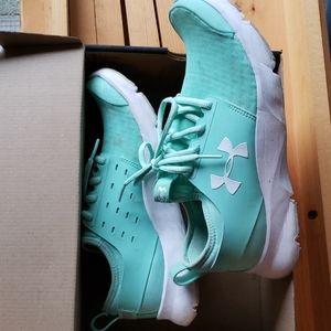 Under Armour Drift Running shoes